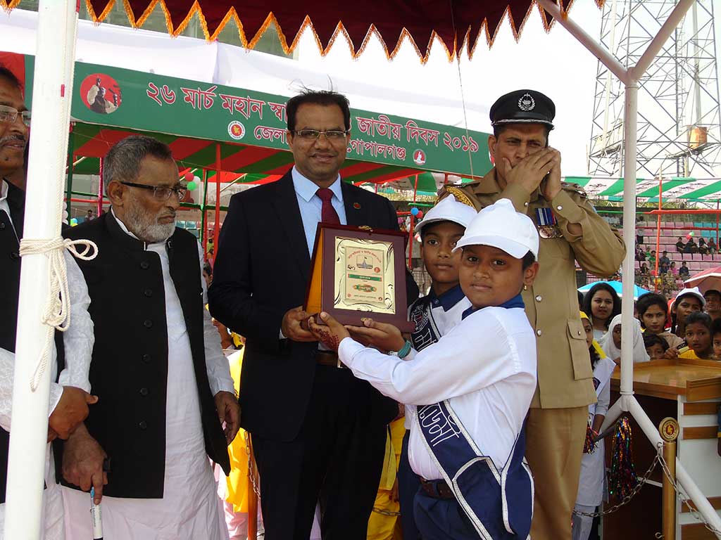 ২০১৯ সালের ১৬ই ডিসেম্বর কুচকাওয়াজে ১ম স্থান অধিকার করে মালেকা একাডেমি